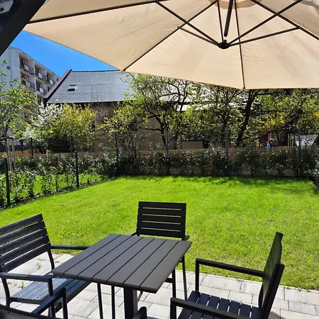 Alfa With Private Garden And Free Garage Parking