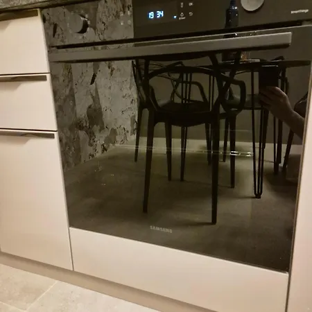 Alfa Free Garage Parking Ac Near Center *