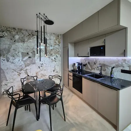 Appartamento Alfa Free Garage Parking Ac Near Center Košice